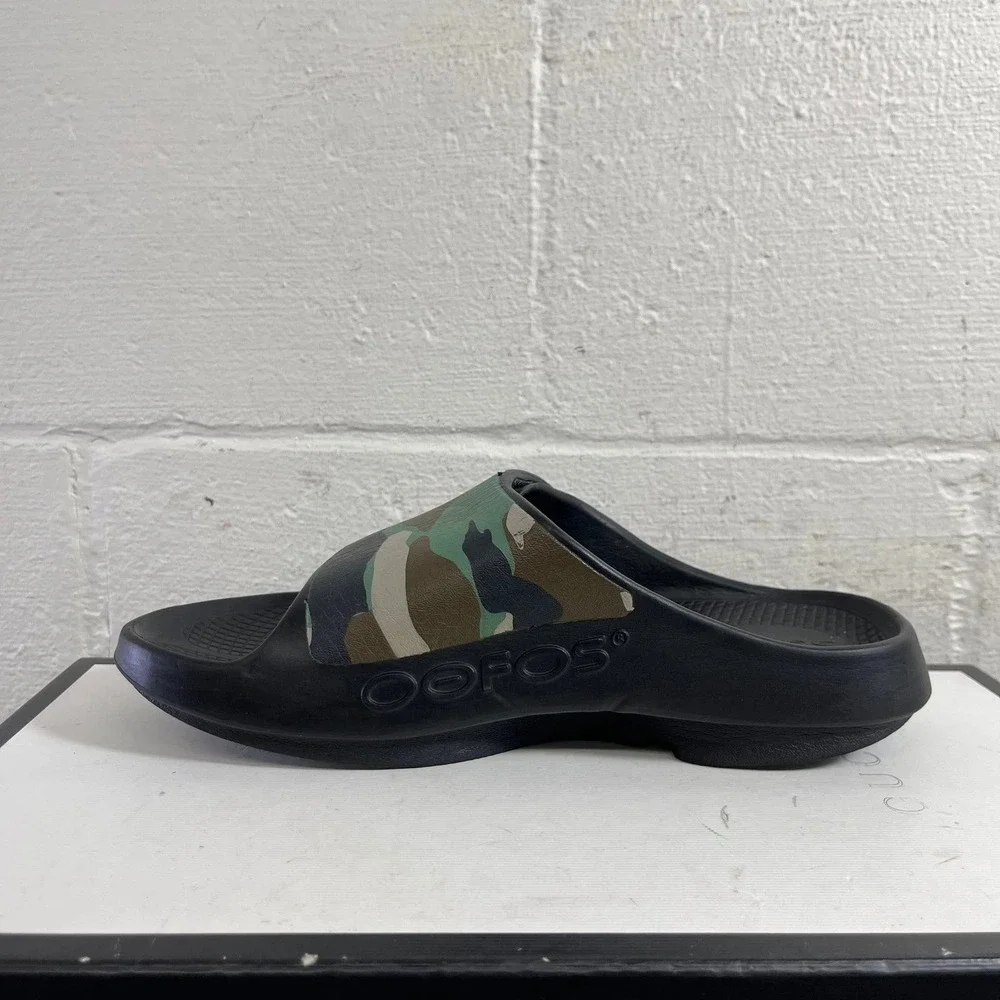 Oofos OOahh Sport Flex Black Green Camo Recovery Slide Sandals Mens 6 Womens 8